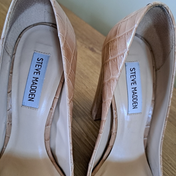 Steve Madden Heels Womens Size 9M Tan Brown Prance Pumps Crocodile Pointed Toe - Picture 9 of 15